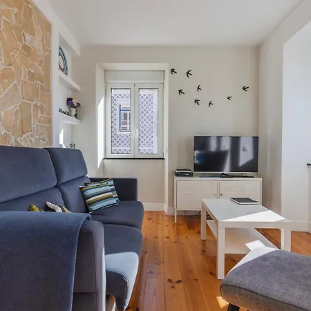 Comfort & Bright Tagus River Apt By Lovelystay Lisbon