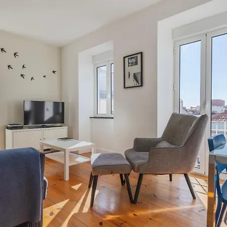 Comfort & Bright Tagus River Apt By Lovelystay * Lisbon