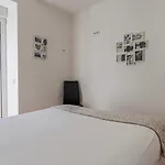 Comfort & Bright By Lovelystay Апартаменты