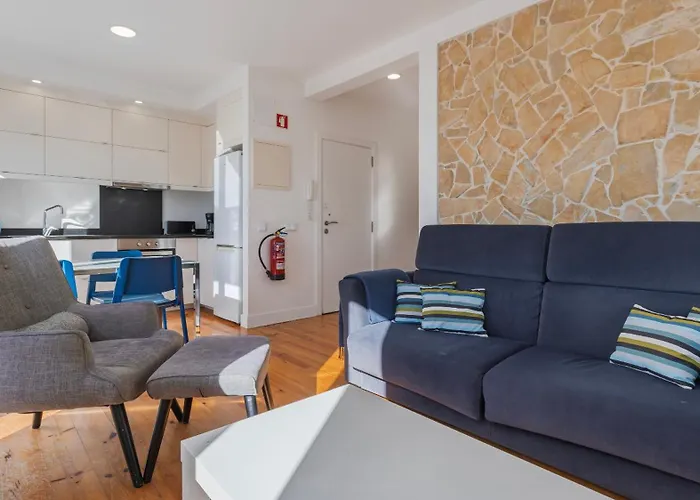 Apartment Comfort & Bright By Lovelystay *
